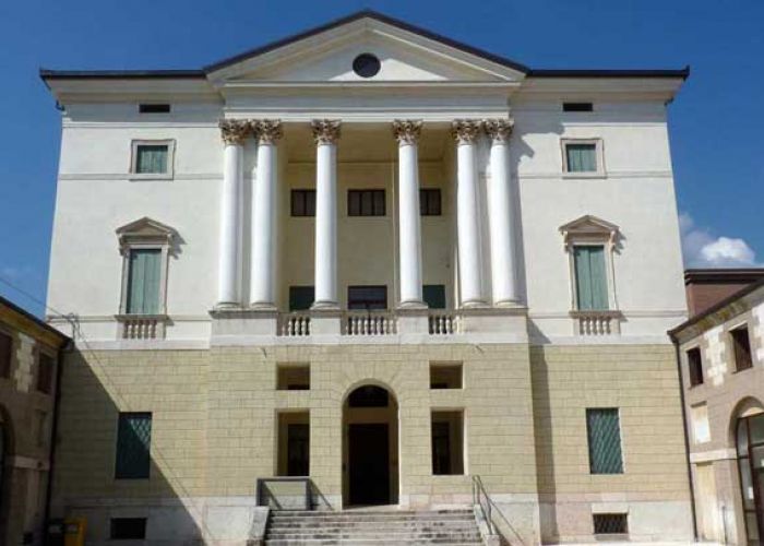 Palazzo Fogazzaro